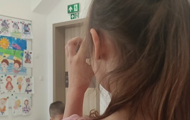 Zajęcia literacko-plastyczne dla Oddziału Przedszkolnego w Kwakowie picture book "Miasteczko Mamoko" A. i D. Mizielińscy