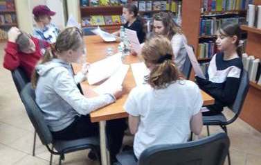Pierwsze spotkanie bibliotecznej ekipy - Sycewice 2