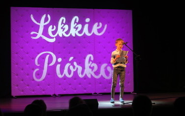 VII Turniej Poetycki Tw&oacute;rczości Własnej Dzieci i Młodzieży "Lekkie Pi&oacute;rko" 23