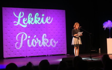 VII Turniej Poetycki Tw&oacute;rczości Własnej Dzieci i Młodzieży "Lekkie Pi&oacute;rko" 30
