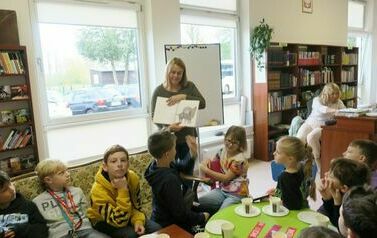 Rozmawiamy o emocjach podczas spotkania Dyskusyjnego Klubu Książki dla Dzieci w Kobylnicy  9