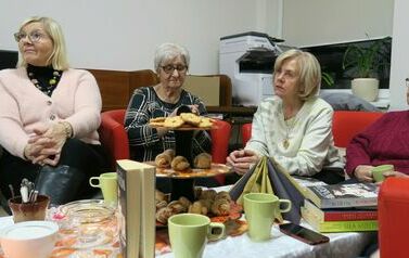 Jesienne spotkanie Dyskusyjnego Klubu Książki w Kobylnicy  5