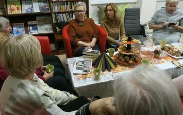 Jesienne spotkanie Dyskusyjnego Klubu Książki w Kobylnicy  7