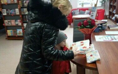 Walentynkowa randka z książką  w GBP w Kobylnicy  3