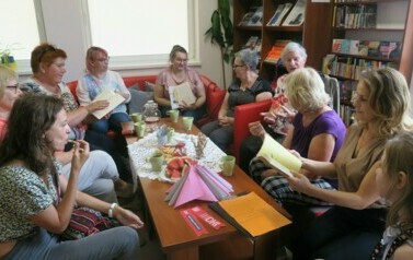 Lipcowe spotkanie Dyskusyjnego Klubu Książki dla Dorosłych w Kobylnicy  1