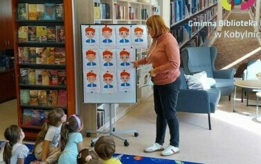 Biblioterapia dla smyka w Kobylnicy  2