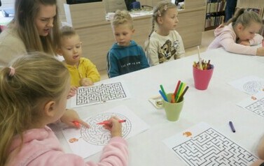 Kreatywna sobota w jesiennej odsłonie w Kobylnicy  10