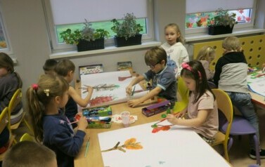 Listopadowe zajęcia z cyklu Biblioterapia dla smyka w Kobylnicy  4