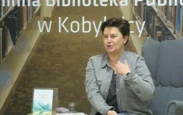 Spotkanie autorskie z Anetą Matyjaszek w Kobylnicy  1