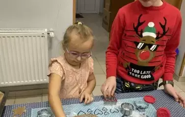 6