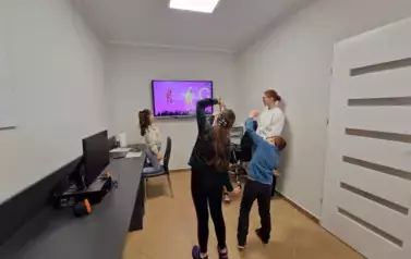 Zajęcia w pracownii wielojęzycznej - Filia w Sycewicach 2