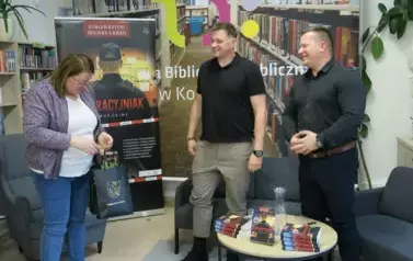 Spotkanie autorskie z tw&oacute;rcami książki &bdquo;Operacyjniak&rdquo; 2