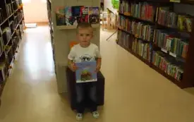 Nowi Czytelnicy w Bibliotece Publicznej w Kobylnicy
