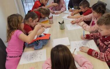 Tłusty Czwartek, Piątek, trzynastego, Walentynki Krasnale Oddział Przedszkolny w Kwakowie Filia w Kwakowie Poczta Walentynkowa w SP im. Polskich Olimpijczyk&oacute;w w Kwakowie