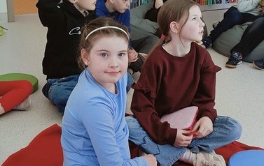 Filia w Kwakowie zajęcia biblioteczne z okazji Światowego Dnia Książki i Praw Autorskich we wsp&oacute;łpracy z biblioteką szkolną SP im. Polskich Olimpijczyk&oacute;w w Kwakowie