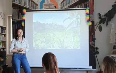 Promocja książki "Bali. Wyspa tysiąca świątyń" Kingi Treczyńskiej w ramach Światowego Dnia Książki i Praw Autorskich