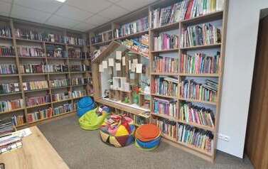 Wizyta bibliotekarki z Biblioteki Publicznej w Kobylnicy w Gminnej Bibliotece Publicznej w Kościelisku w ramach projektu Bibliorasmus
