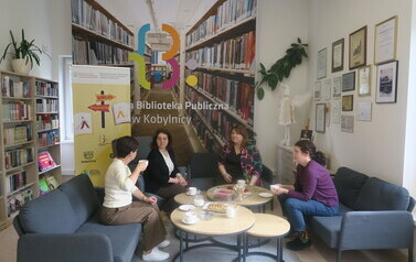 Projekt Bibliorasmus GBP w Zarszynie w BP w Kobylnicy