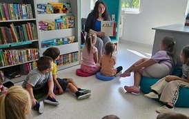 Lektura książki Słoniątko Trąbiątko w przedszkolu i praca plastyczna na zajęciach literacko-plastycznych w Filii w Kwakowie