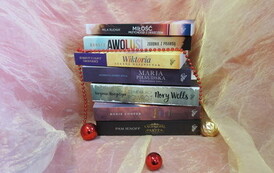 Nowości z serii Duże Litery - grudzień 2021 6