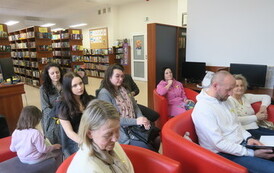 Spotkanie autorskie z Teresą A. Ławecką w GBP w Kobylnicy  5