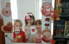 Walentynkowe spotkanie DKK dla dzieci  w GBP w Kobylnicy  10