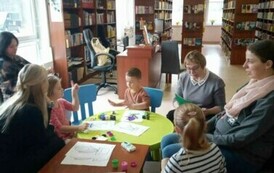 Biblioteczny Klub Maluszka w Kobylnicy i ćwiczenia motoryki małej 3