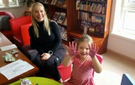 Biblioteczny Klub Maluszka w Kobylnicy i ćwiczenia motoryki małej 5