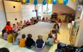 Biblioteka z wizytą w Słonecznikowym Przedszkolu w Kobylnicy  4