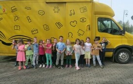 Wizyta pięciolatk&oacute;w z Pluszowego Zakątka w GBP w Kobylnicy  2