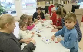 Zimowe zabawy podczas Kreatywnej soboty w Kobylnicy  2