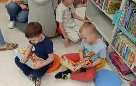 Zajęcia z okazji Dnia Matki i Dnia Dziecka - Filia w Kwakowie 3