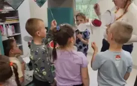 Zajęcia z okazji Dnia Matki i Dnia Dziecka - Filia w Kwakowie 9