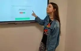 Angielski w Pracowni Wielojęzyczności - 2025 11