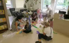 Warsztaty fryzjerskie w BP w Kobylnicy na podstawie książki J. Muhlego