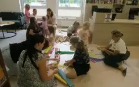 Warsztaty fryzjerskie w BP w Kobylnicy na podstawie książki J. Muhlego