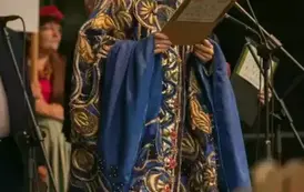 Narodowe Czytanie 2025 podczas Gminnego Święta Plon&oacute;w w Kobylnicy