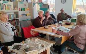 DKK w Filii w Kwakowie om&oacute;wienie Ukryte między wierszami Żurnalisty i Julii Kohman (7)