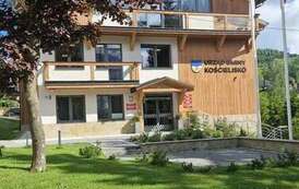 Wizyta bibliotekarki z Biblioteki Publicznej w Kobylnicy w Gminnej Bibliotece Publicznej w Kościelisku w ramach projektu Bibliorasmus