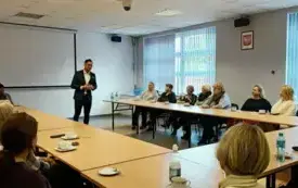 Warsztaty wystąpienia w praktyce - Finał projektu Koło się toczy Kobiety kręcą wieś Pałac w Damnicy