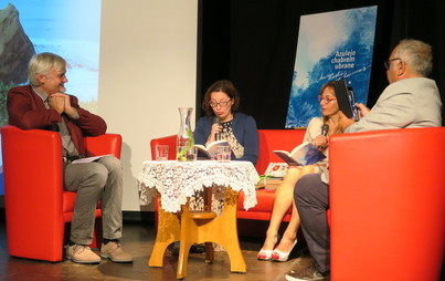 Zdjęcie do Azulejo chabrem ubrane