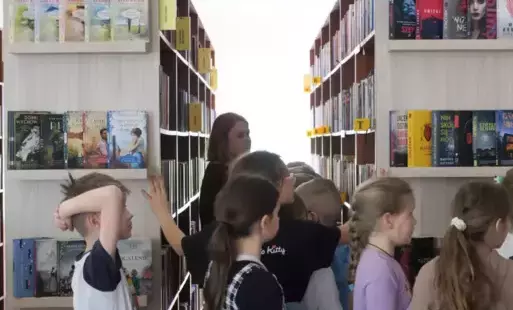 Zdjęcie do Goście w bibliotece w Kobylnicy 4.03.25
