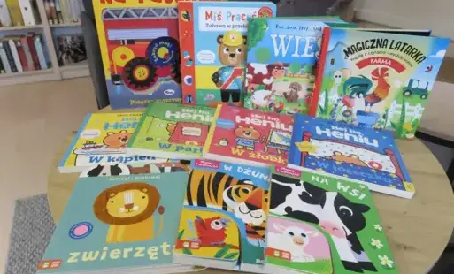 Nowości wydawnicze zakupione do BP w Kobylnicy w ramach NPRCz 2.0