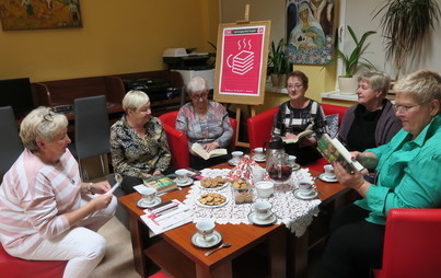 Zdjęcie do Dyskusyjny Klub Książki w Kobylnicy